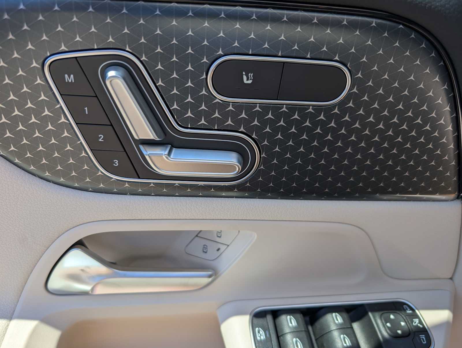 New 2026 Mercedes-Benz GLA 250 4MATIC image 28