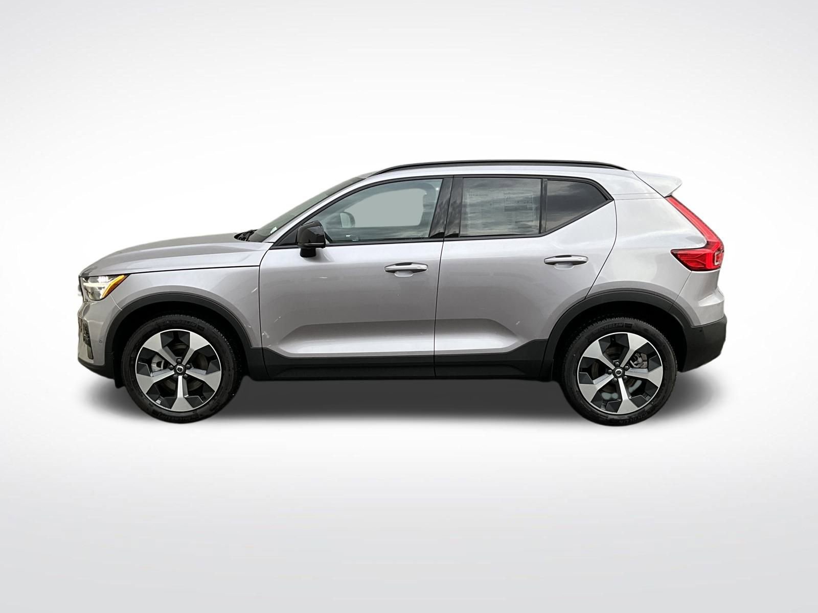 New 2026 Volvo XC40 B5 Plus w/ Protection Package Premier image 1