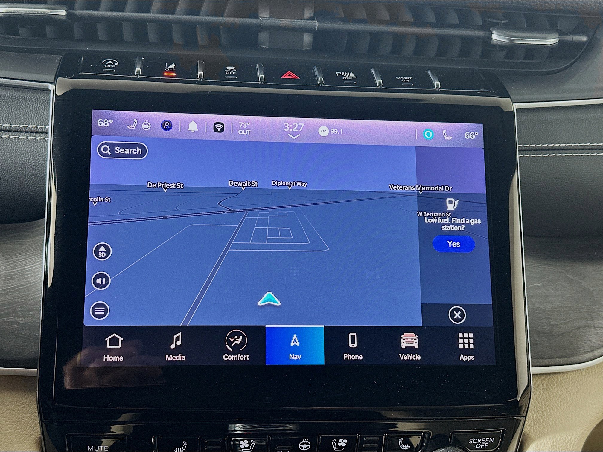 Used 2023 Jeep Grand Cherokee Limited w/ Luxury Tech Group II image 22