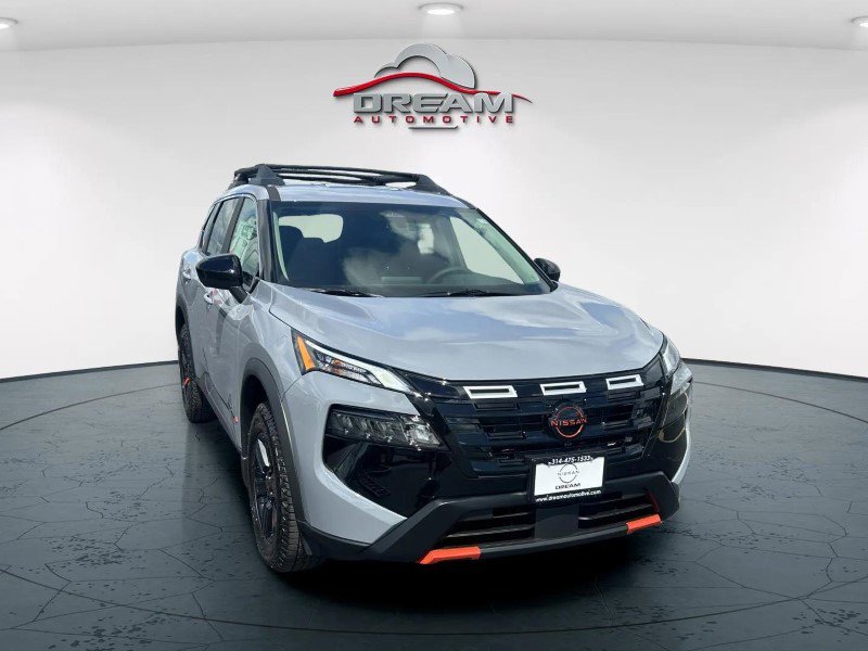 New 2026 Nissan Rogue SV image 2