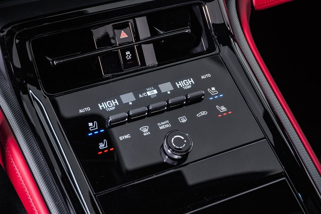 New 2026 Porsche Panamera 4 E-Hybrid AWD/4WD image 24