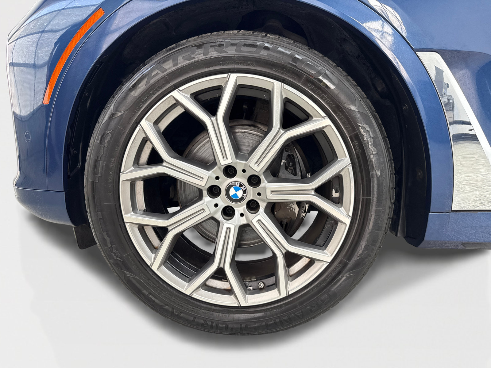 Used 2021 BMW X7 xDrive40i w/ Premium Package 2 AWD/4WD image 52