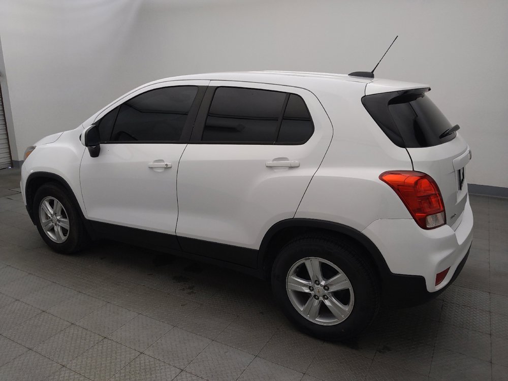 Used 2020 Chevrolet Trax LS w/ Tint and Cruise Package FWD image 3