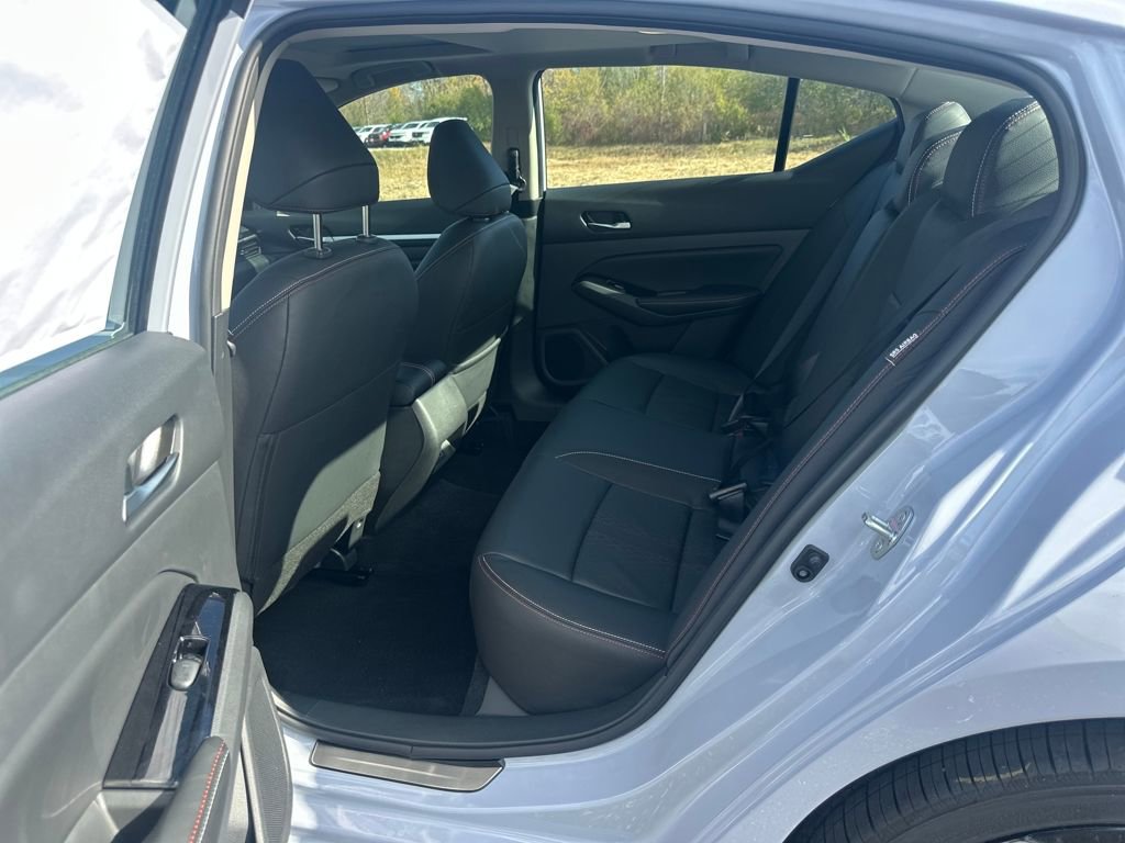 New 2025 Nissan Altima 2.5 SR w/ SR Premium Package image 13