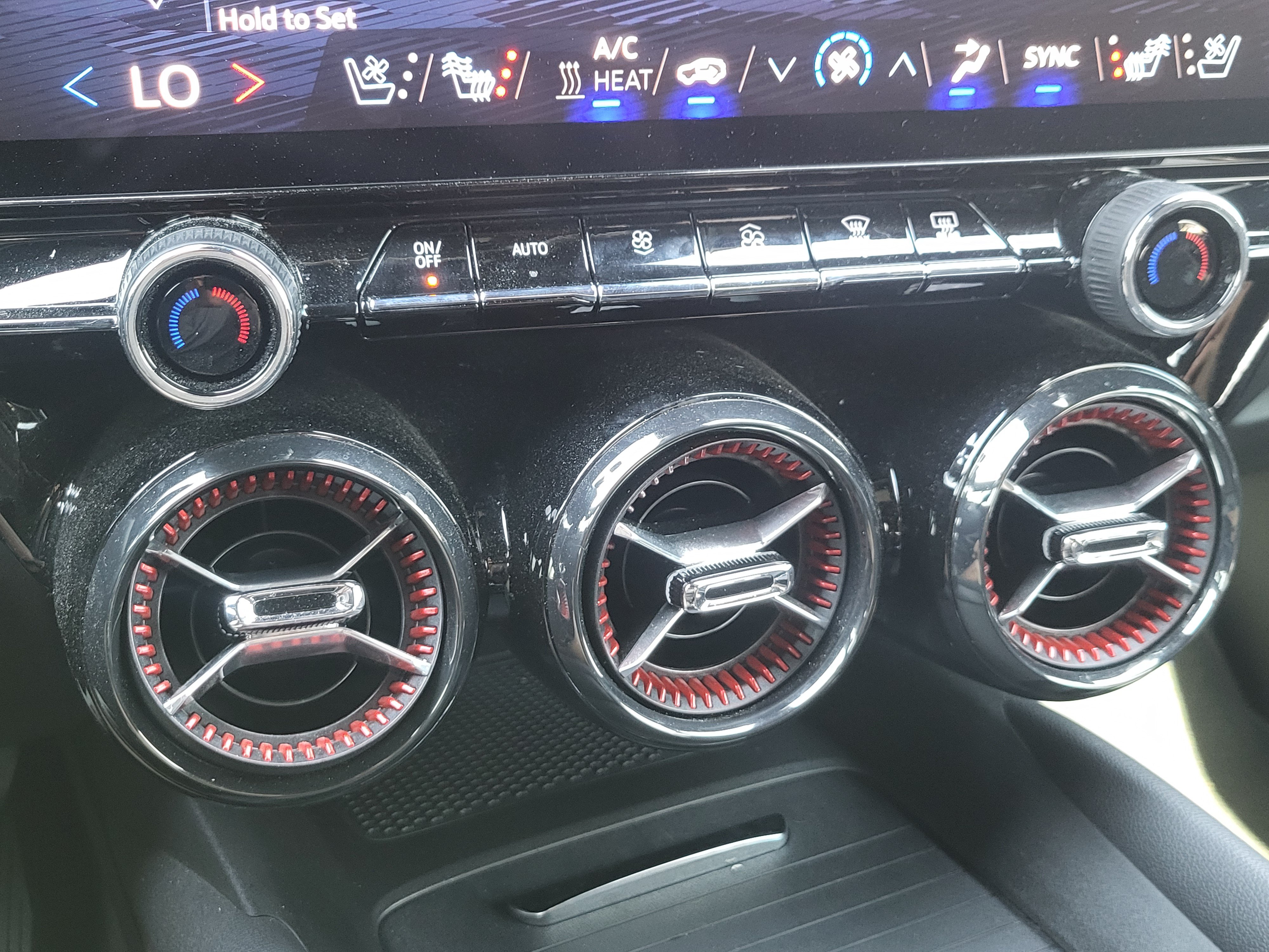 Used 2024 Chevrolet Blazer EV RS AWD/4WD image 17