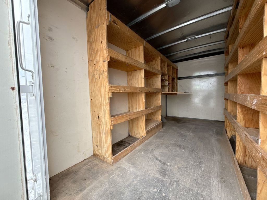 Used 2021 Chevrolet Express 3500 w/ Power Convenience Package image 8