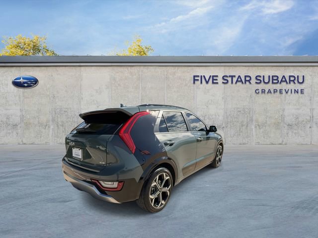 Used 2023 Kia Niro SX Touring image 8
