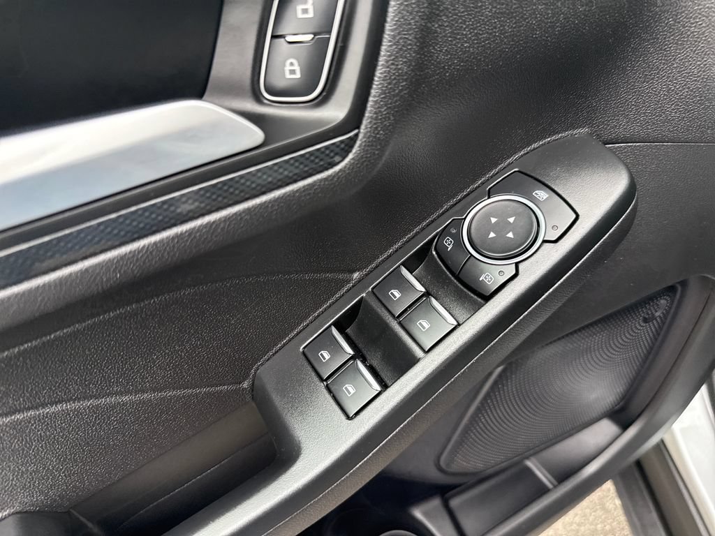 Used 2023 Ford Escape ST-Line w/ Tech Pack #1 AWD/4WD image 10
