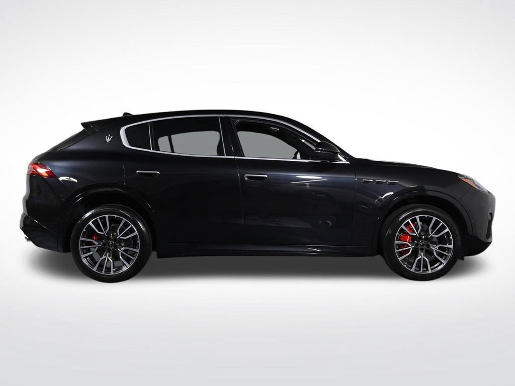 Used 2025 Maserati Grecale GT AWD/4WD image 6