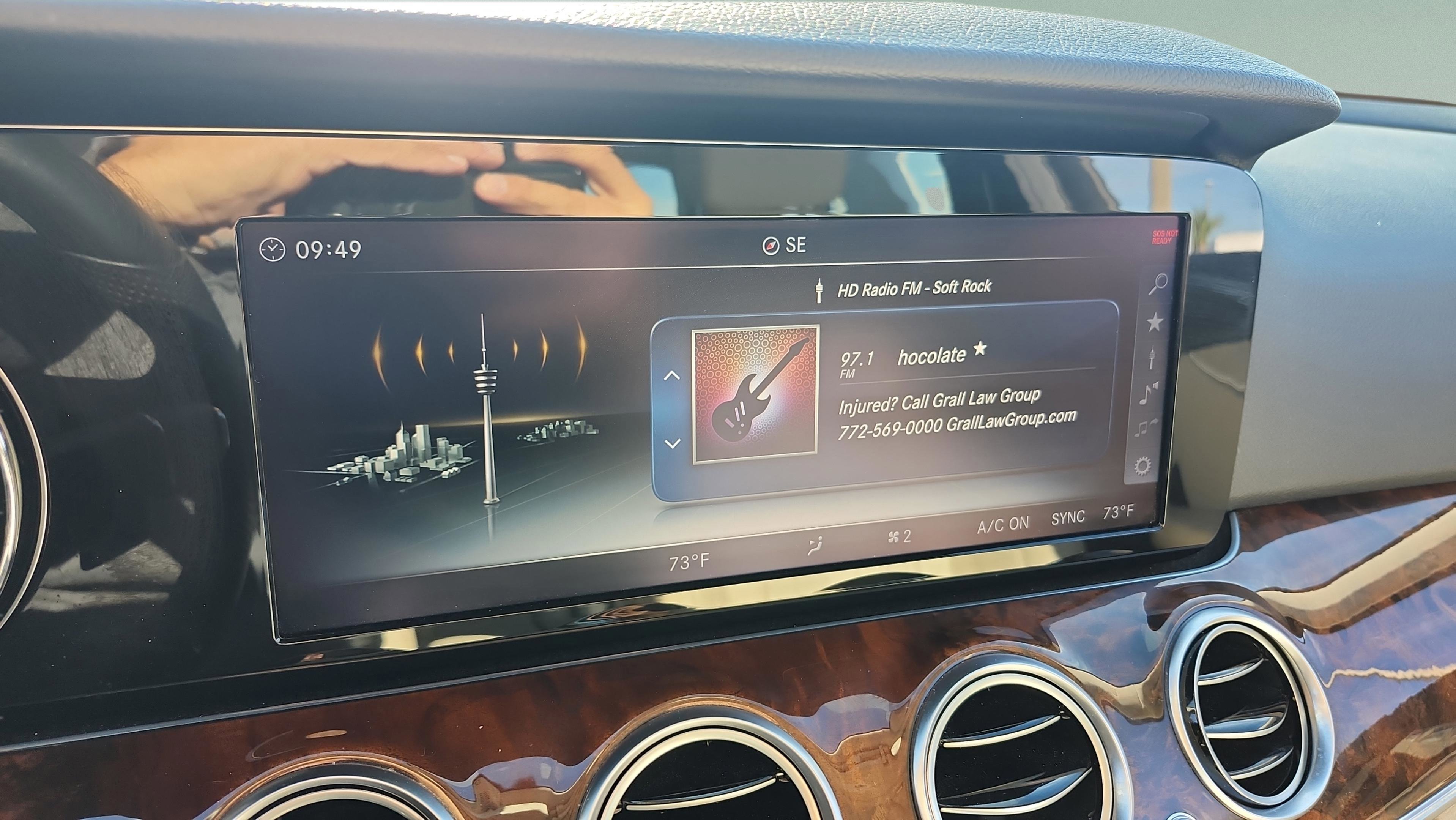 Used 2018 Mercedes-Benz E 300 image 27