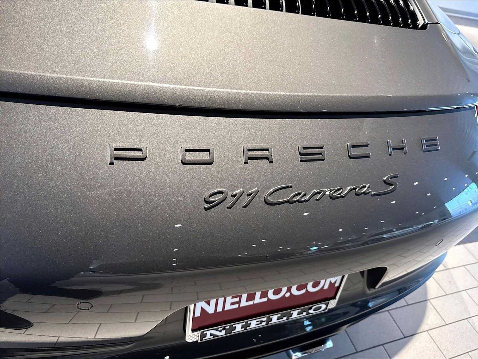 Used 2017 Porsche 911 Carrera S RWD image 38