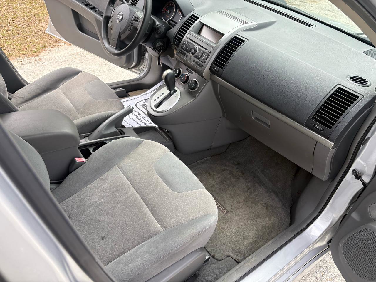 Used 2009 Nissan Sentra 2.0 SR FE+ FWD image 12