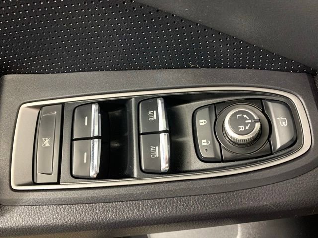 Used 2024 Subaru Ascent Limited w/ Technology Package image 32