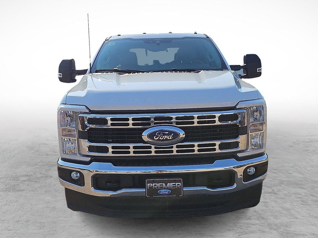 Used 2025 Ford F350 XL w/ XL Chrome Package AWD/4WD image 3