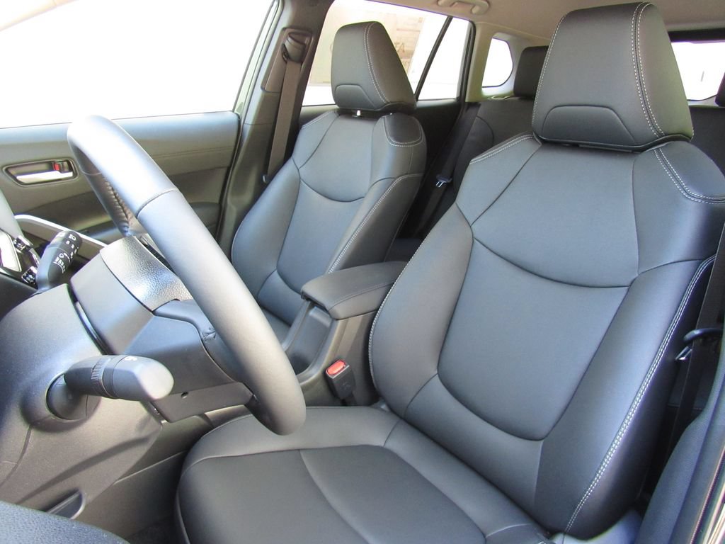 New 2026 Toyota Corolla Cross XLE w/ Convenience Package AWD/4WD image 11