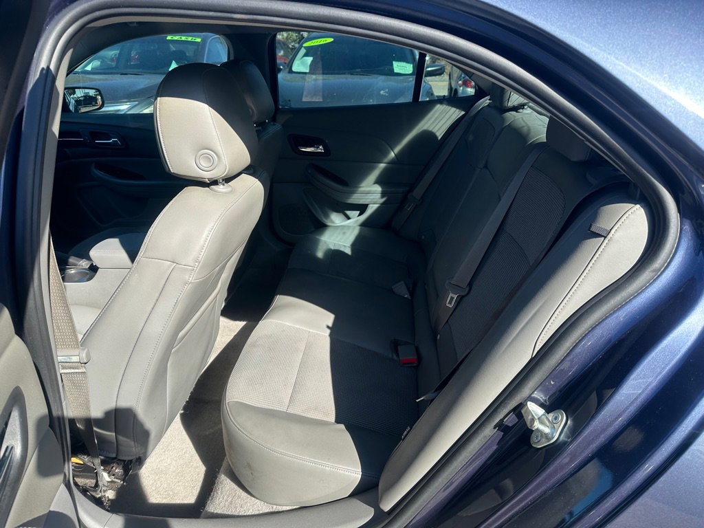 Used 2015 Chevrolet Malibu LT w/ Power Convenience Package image 15