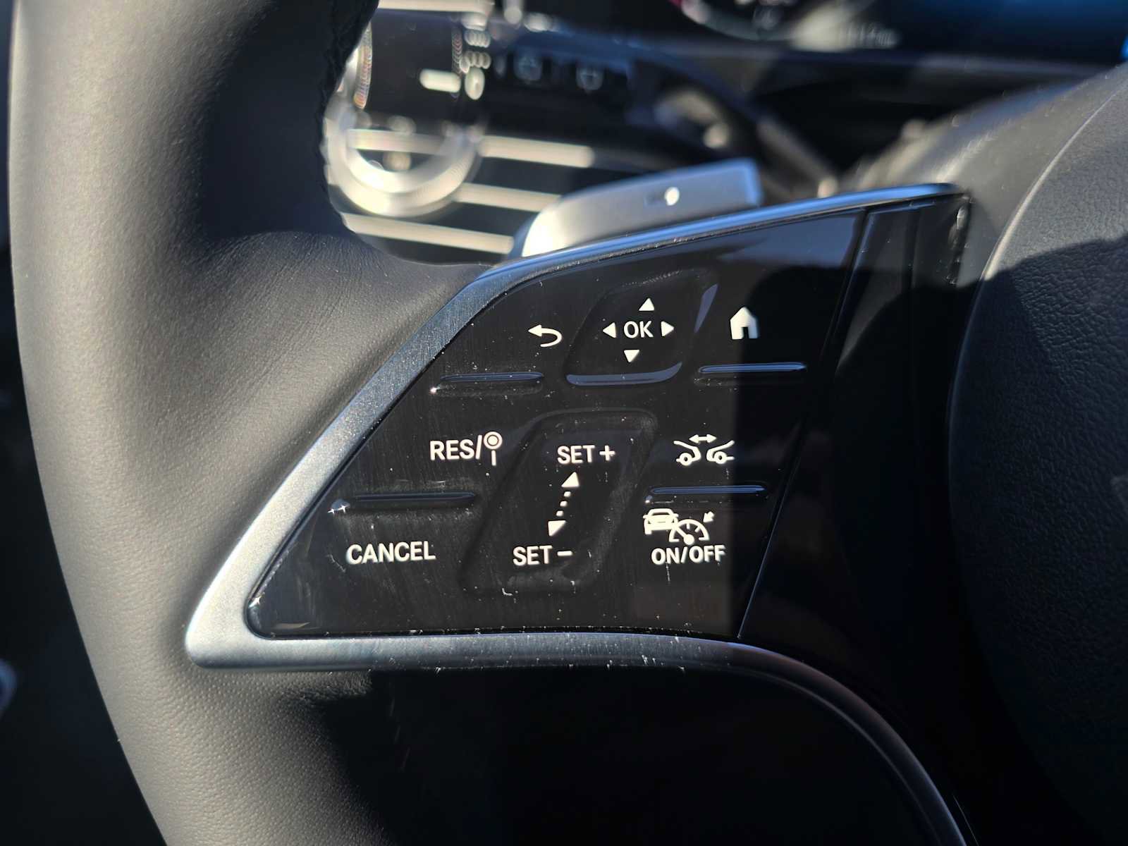 New 2026 Mercedes-Benz E 450 4MATIC All-Terrain Wagon image 32