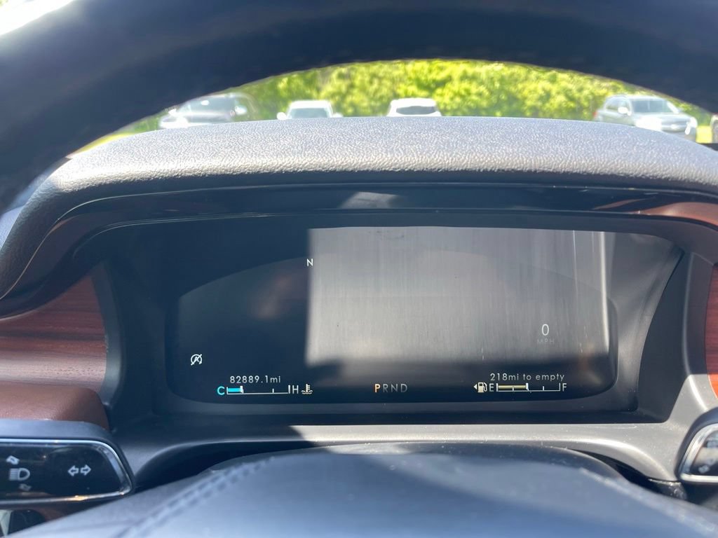 Used 2022 Lincoln Aviator Reserve w/ Equipment Group 201A AWD/4WD image 9