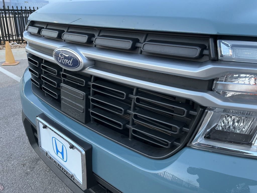 Used 2023 Ford Maverick Lariat w/ Lariat Luxury Package image 16