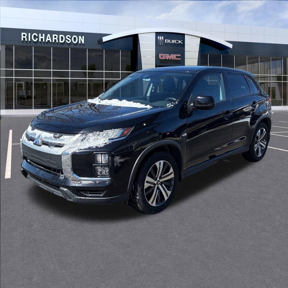 Used 2023 Mitsubishi Outlander Sport SE AWD/4WD image 1