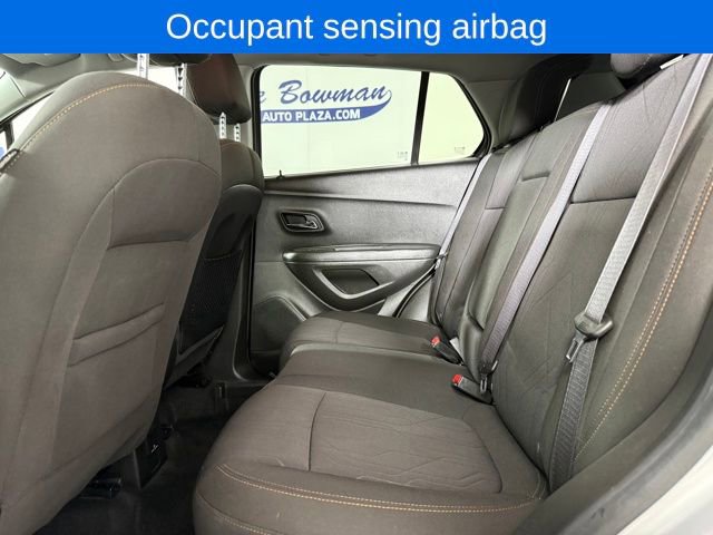 Used 2017 Chevrolet Trax LT w/ LPO, Cargo Package image 12
