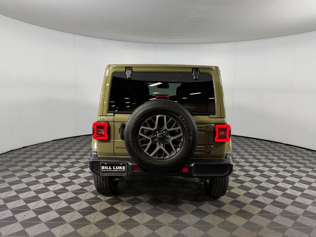 Used 2026 Jeep Wrangler Unlimited Sahara AWD/4WD image 10