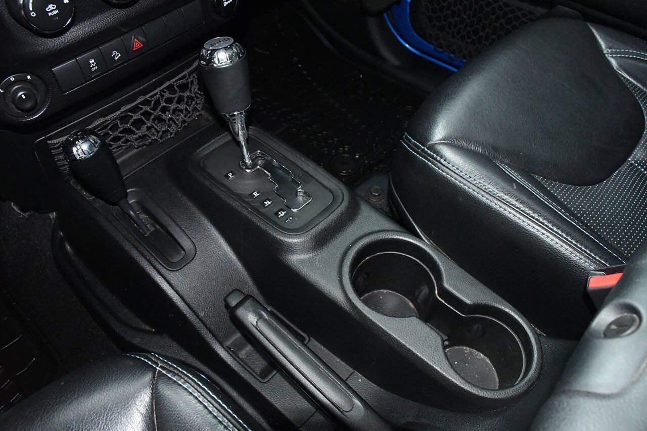 Used 2016 Jeep Wrangler Unlimited Sport AWD/4WD image 31