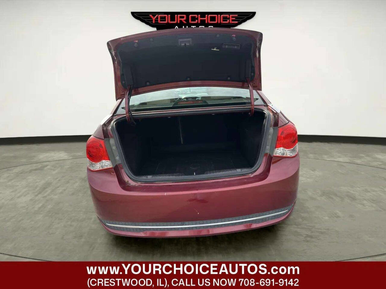 Used 2015 Chevrolet Cruze LTZ w/ Sun, Sound and Sport Package FWD image 10