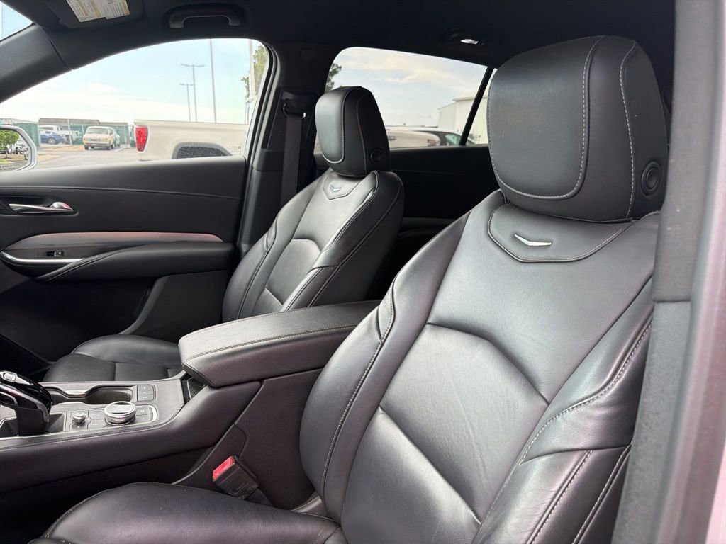 Used 2020 Cadillac XT4 Premium Luxury w/ Driver Awareness Package image 12