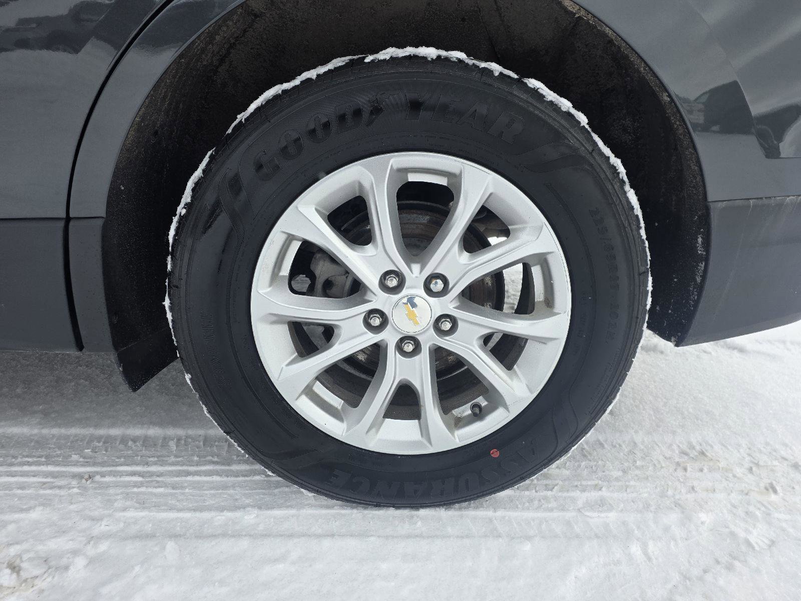 Used 2021 Chevrolet Equinox LT image 16