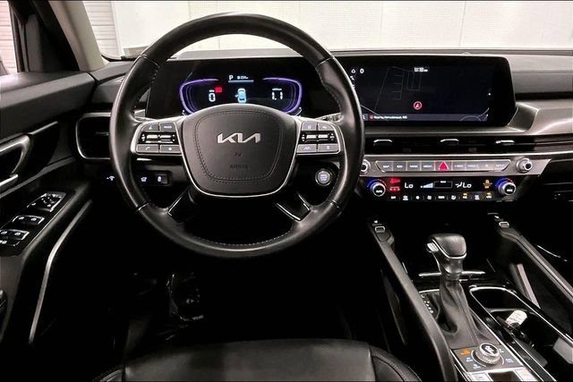 Used 2025 Kia Telluride S AWD/4WD image 6