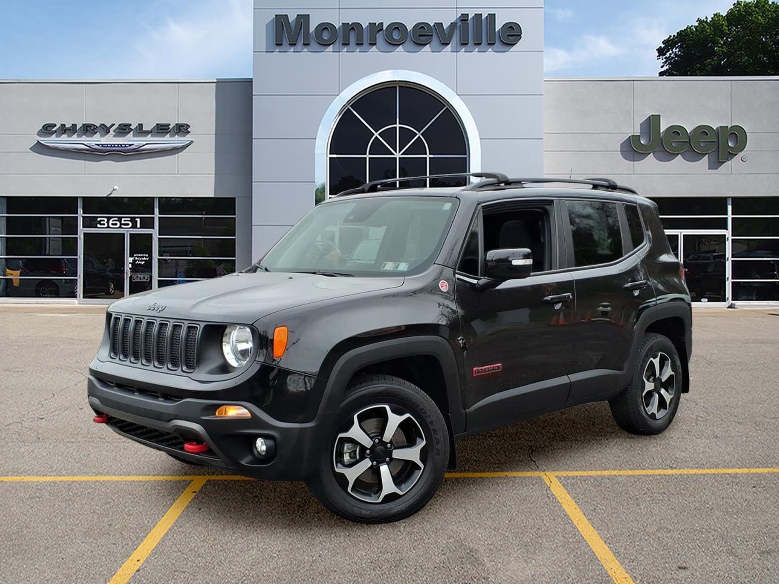 Certified 2022 Jeep Renegade Trailhawk w/ Sun/Sound Group AWD/4WD image 1