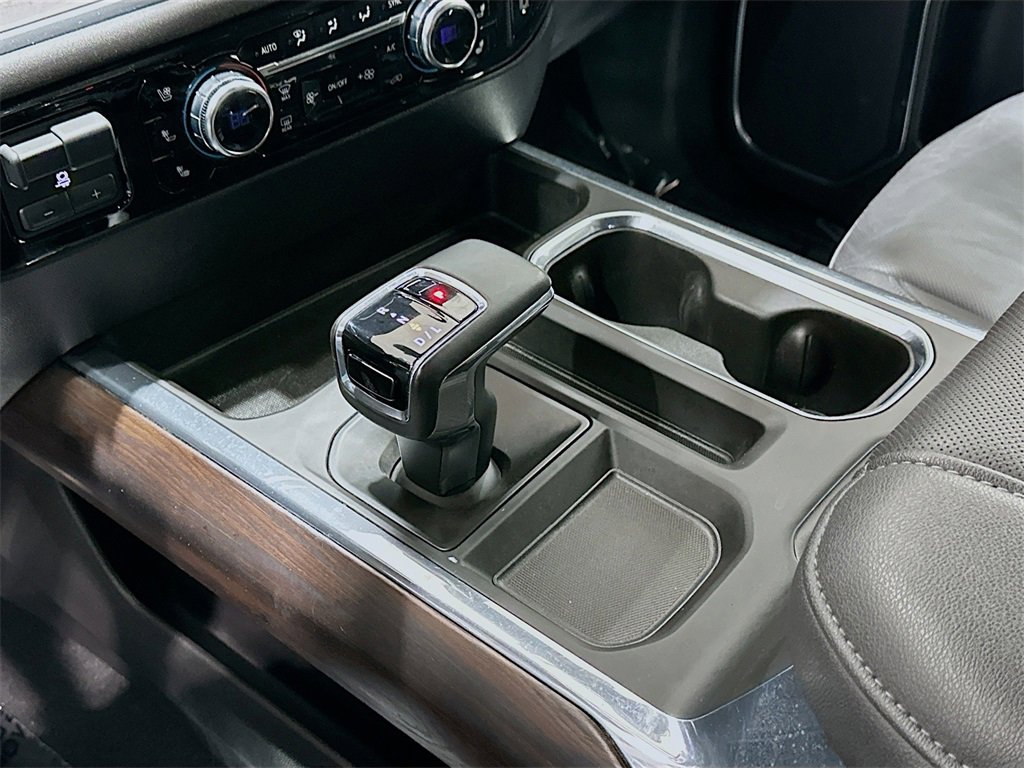 Used 2024 GMC Sierra 1500 SLT w/ SLT Premium Plus Package image 17