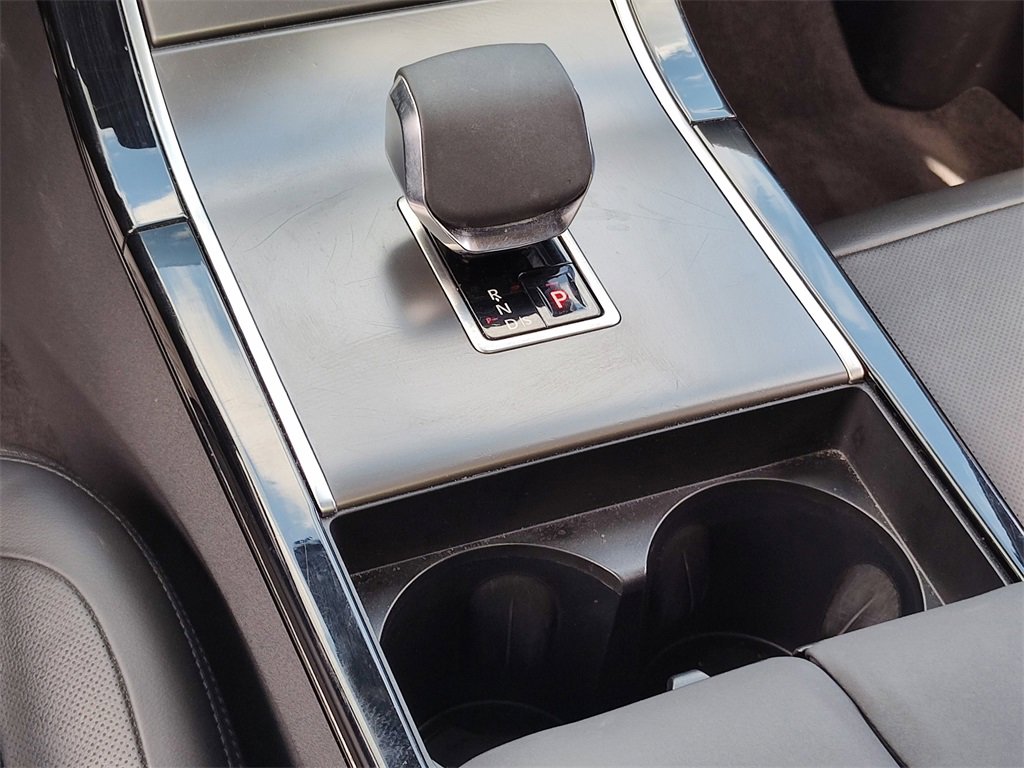 Used 2025 Land Rover Range Rover Velar Dynamic SE image 29