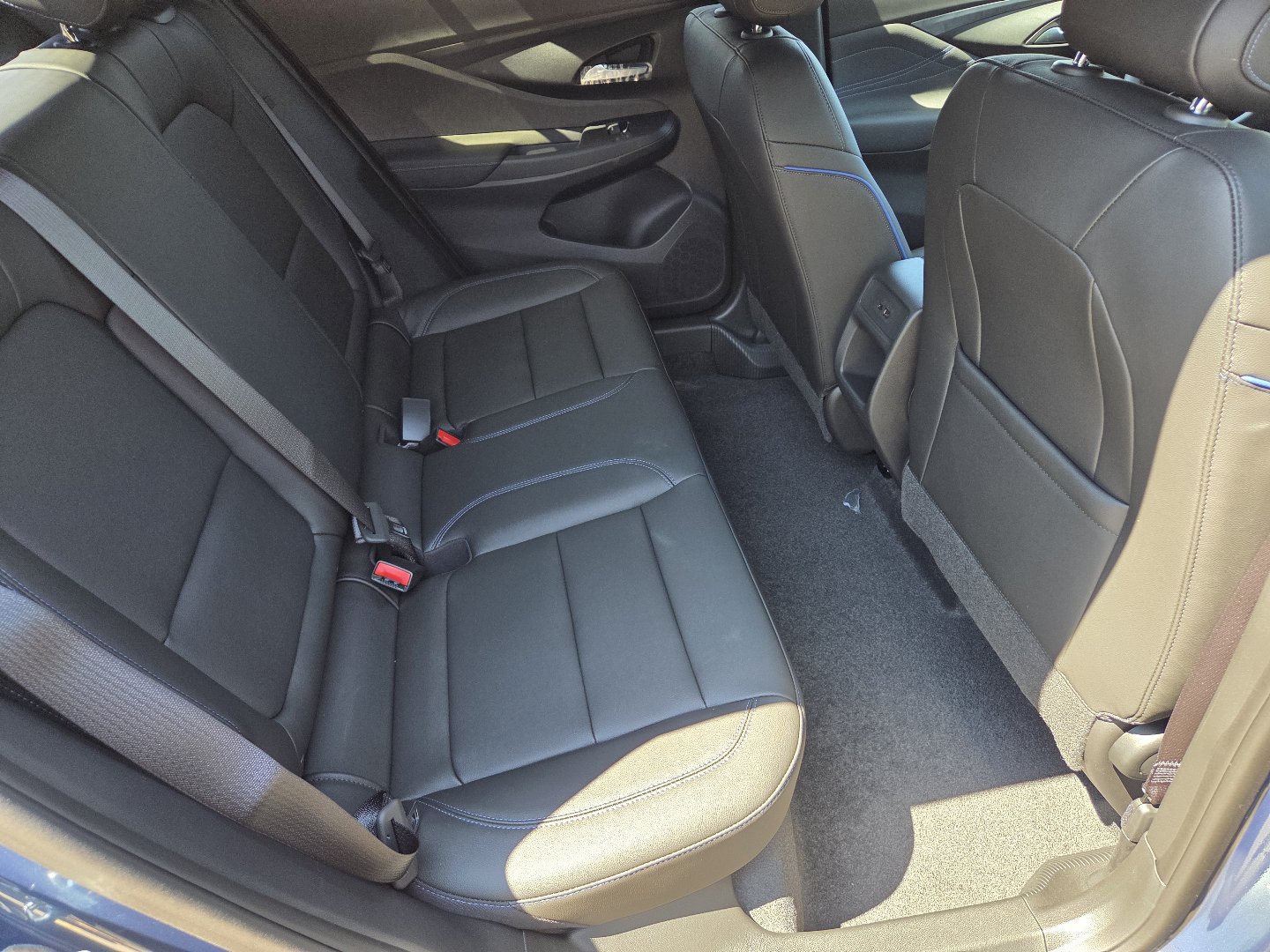 New 2026 Buick Envista Sport Touring w/ Convenience I Package FWD image 21