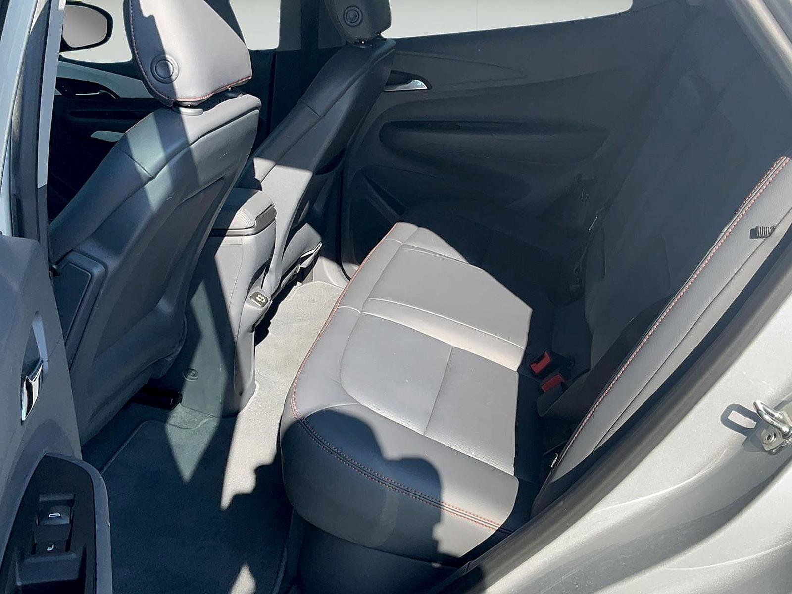 Used 2021 Chevrolet Bolt Premier w/ Infotainment Package image 13