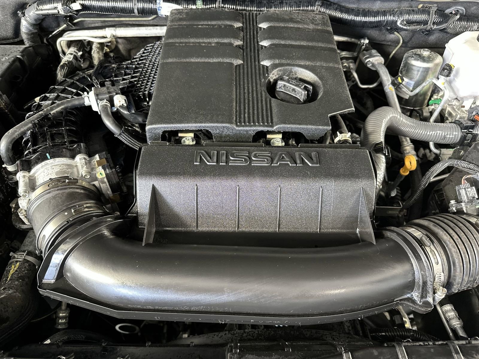 Used 2024 Nissan Frontier PRO-4X w/ Technology Package AWD/4WD image 27