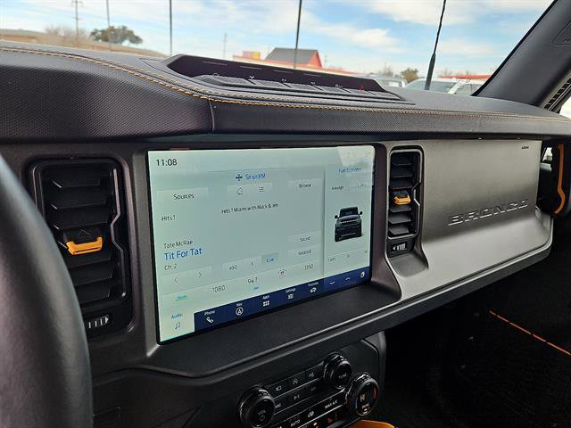 Used 2024 Ford Bronco Badlands image 16