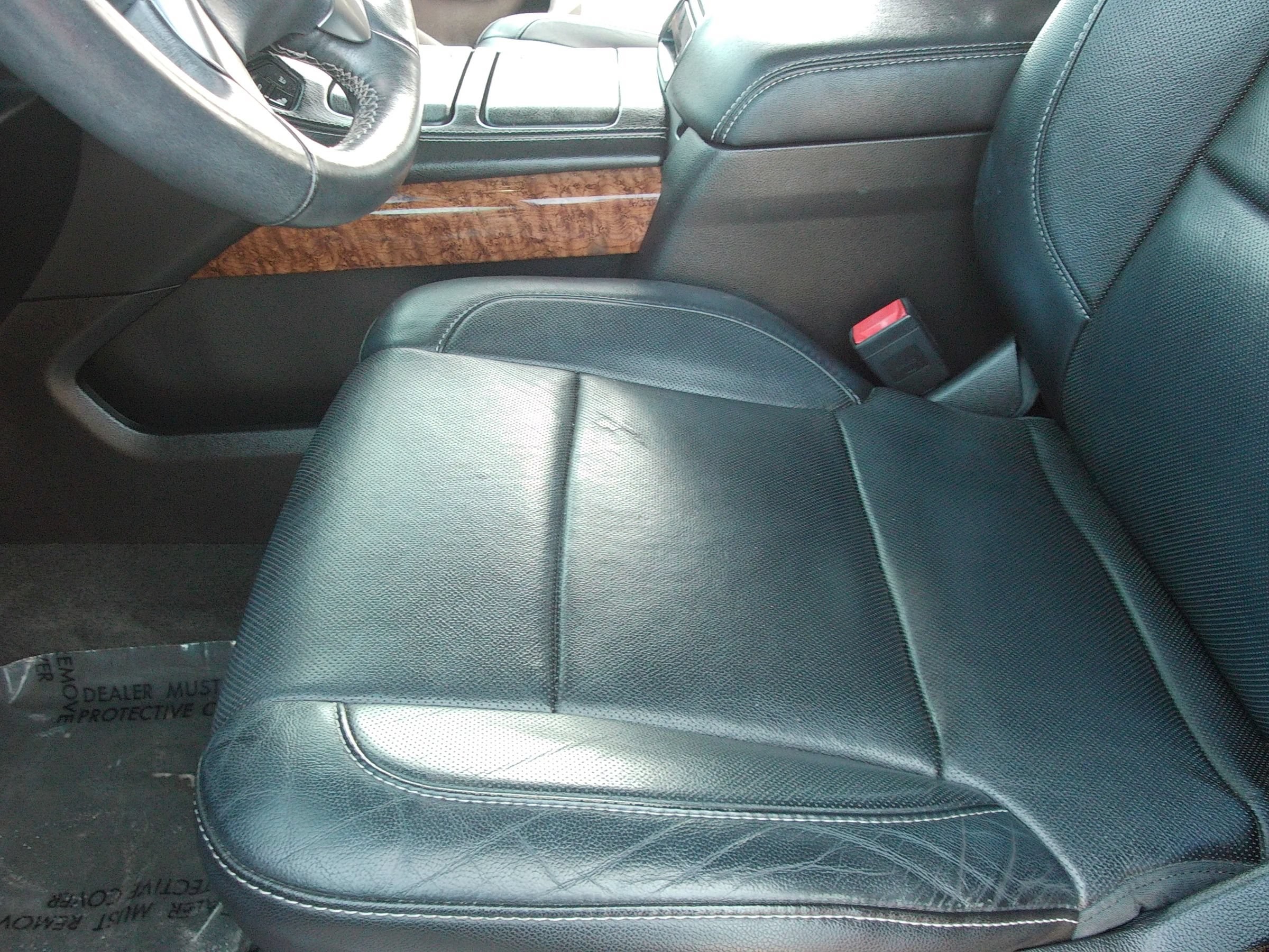 Used 2015 Chevrolet Tahoe LTZ RWD image 13