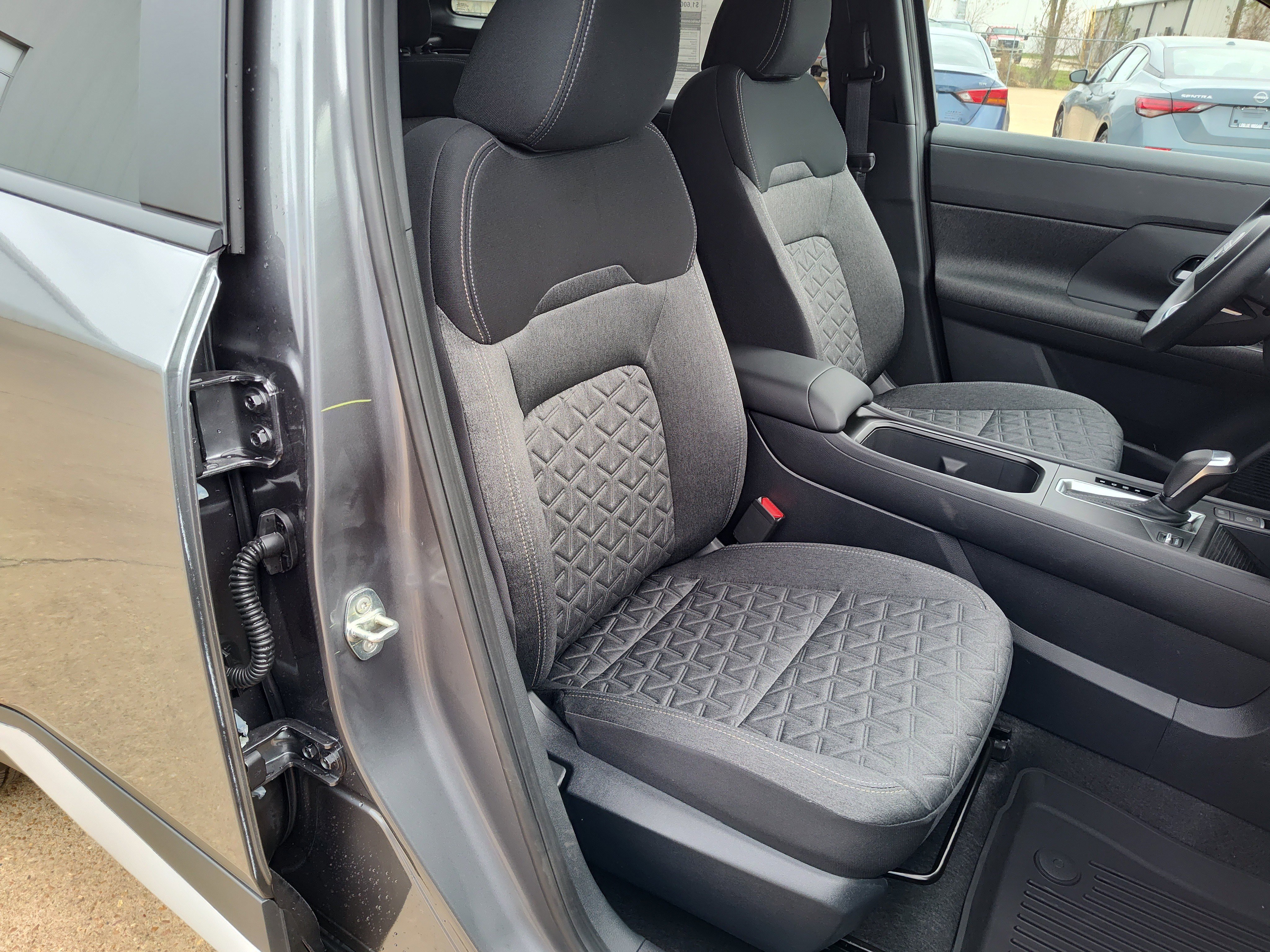 New 2026 Nissan Kicks SV w/ SV Premium Package image 13