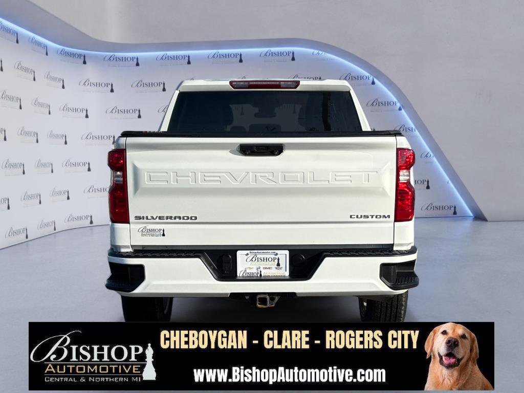 Used 2023 Chevrolet Silverado 1500 Custom image 18