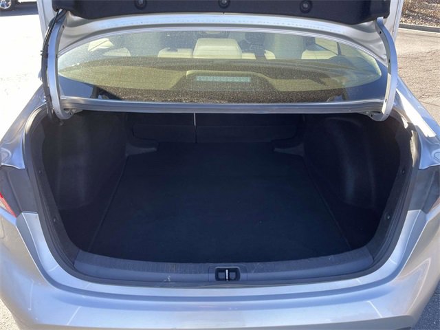 Used 2020 Toyota Corolla LE image 13