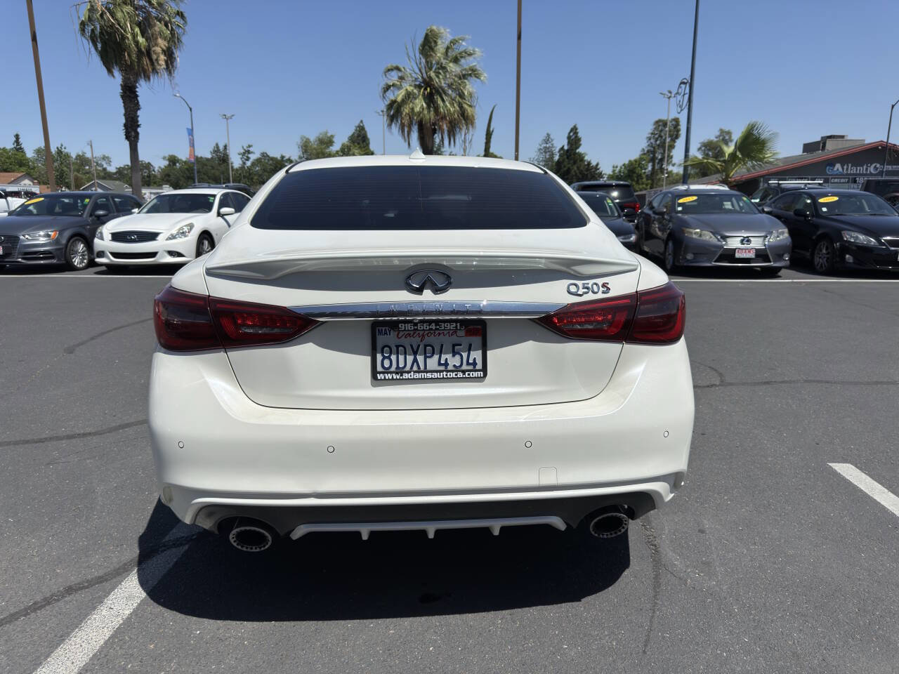 Used 2018 INFINITI Q50 Red Sport 400 w/ Sensory Package (Sport) RWD image 4