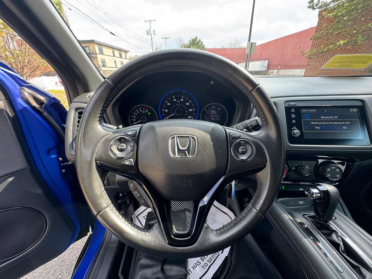 Used 2019 Honda HR-V Sport image 15