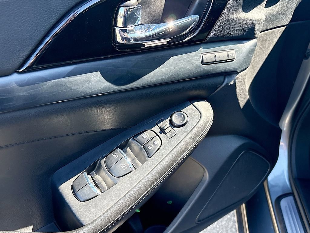Used 2022 Nissan Maxima Platinum w/ Sport Mat Group image 18