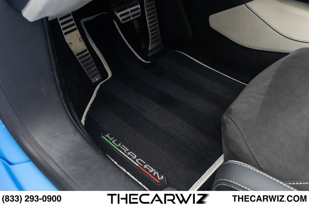 Used 2024 Lamborghini Huracan EVO AWD/4WD image 43