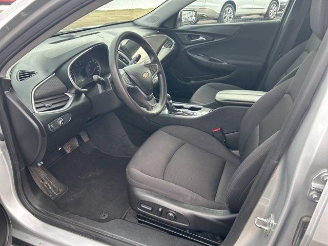 Used 2022 Chevrolet Malibu LT image 10