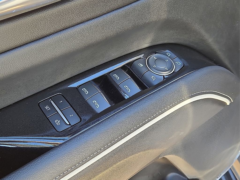 Used 2022 Cadillac Escalade Sport w/ Touring Package image 21