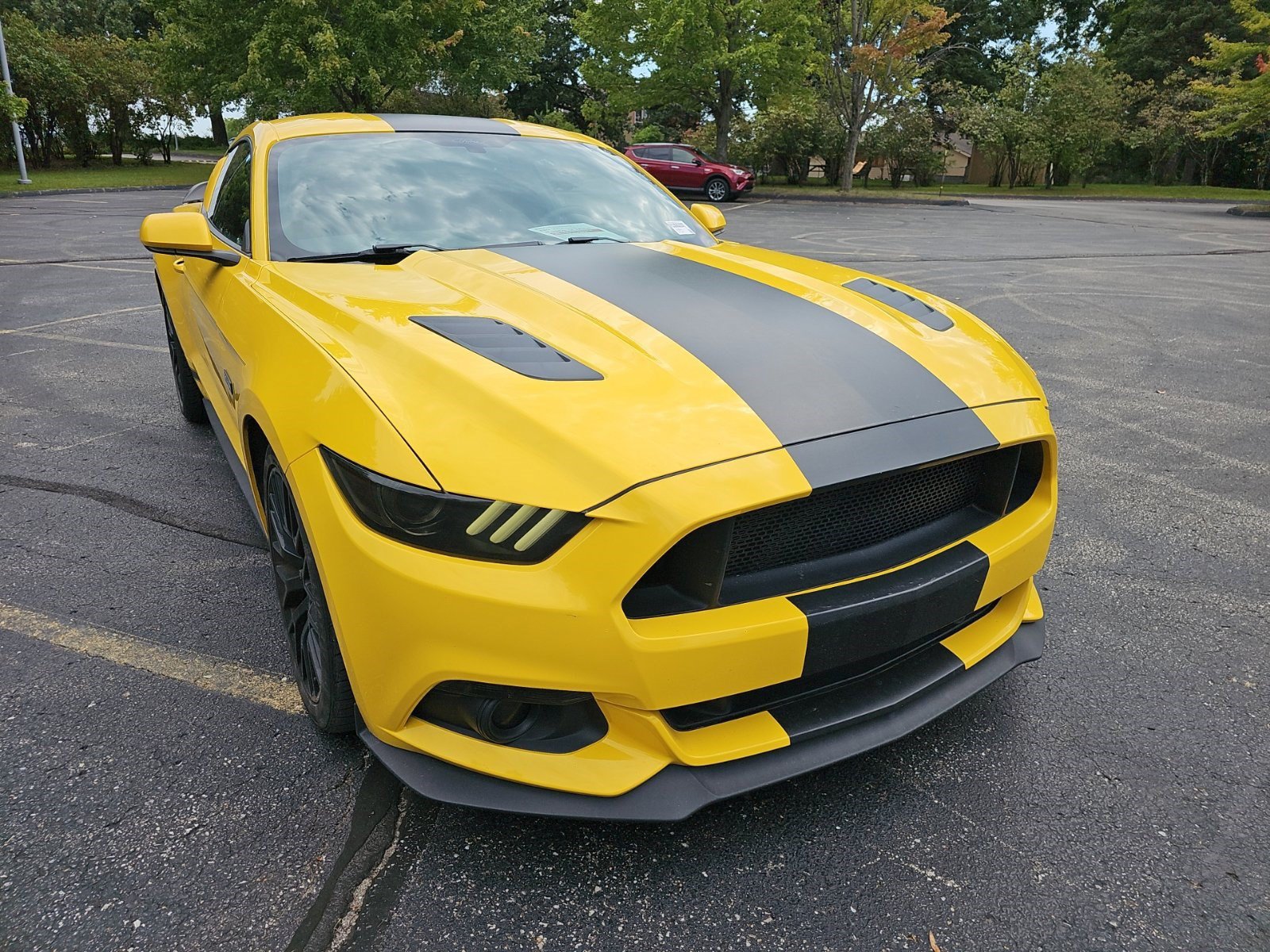 Used 2015 Ford Mustang GT w/ GT Performance Package RWD image 8