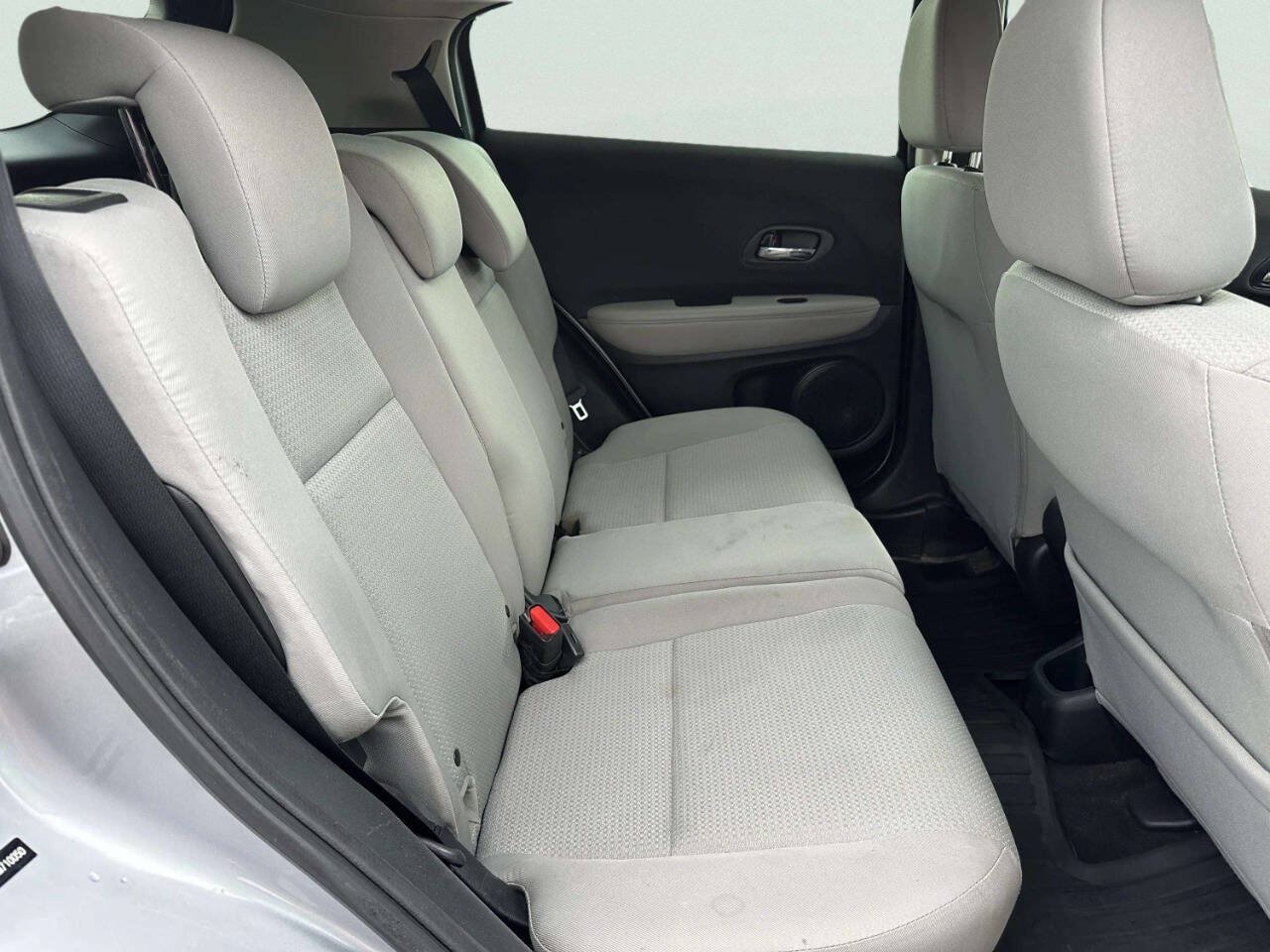 Used 2019 Honda HR-V LX image 29